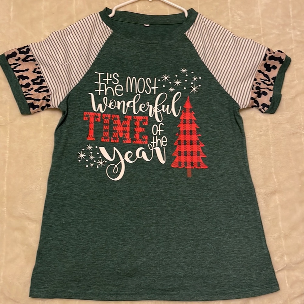 Women’s Christmas shirt